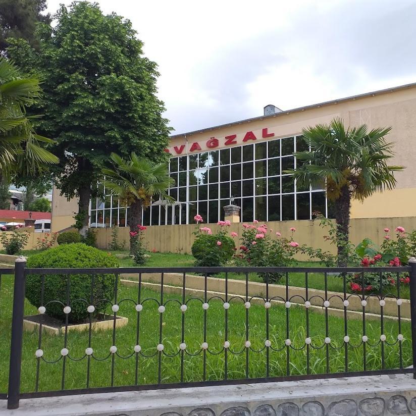 Sheki Avtovagzal Motel Luaran gambar